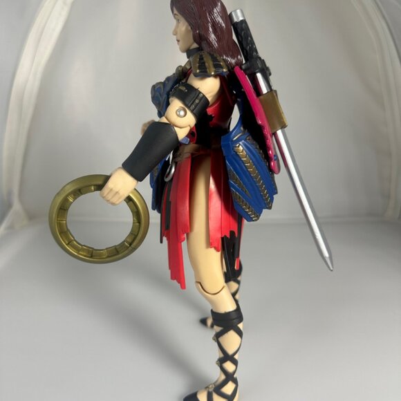 Toy Biz Xena Warrior Princess Deluxe Edition 10" Action Figure 1996 Complete OB - Picture 5 of 11